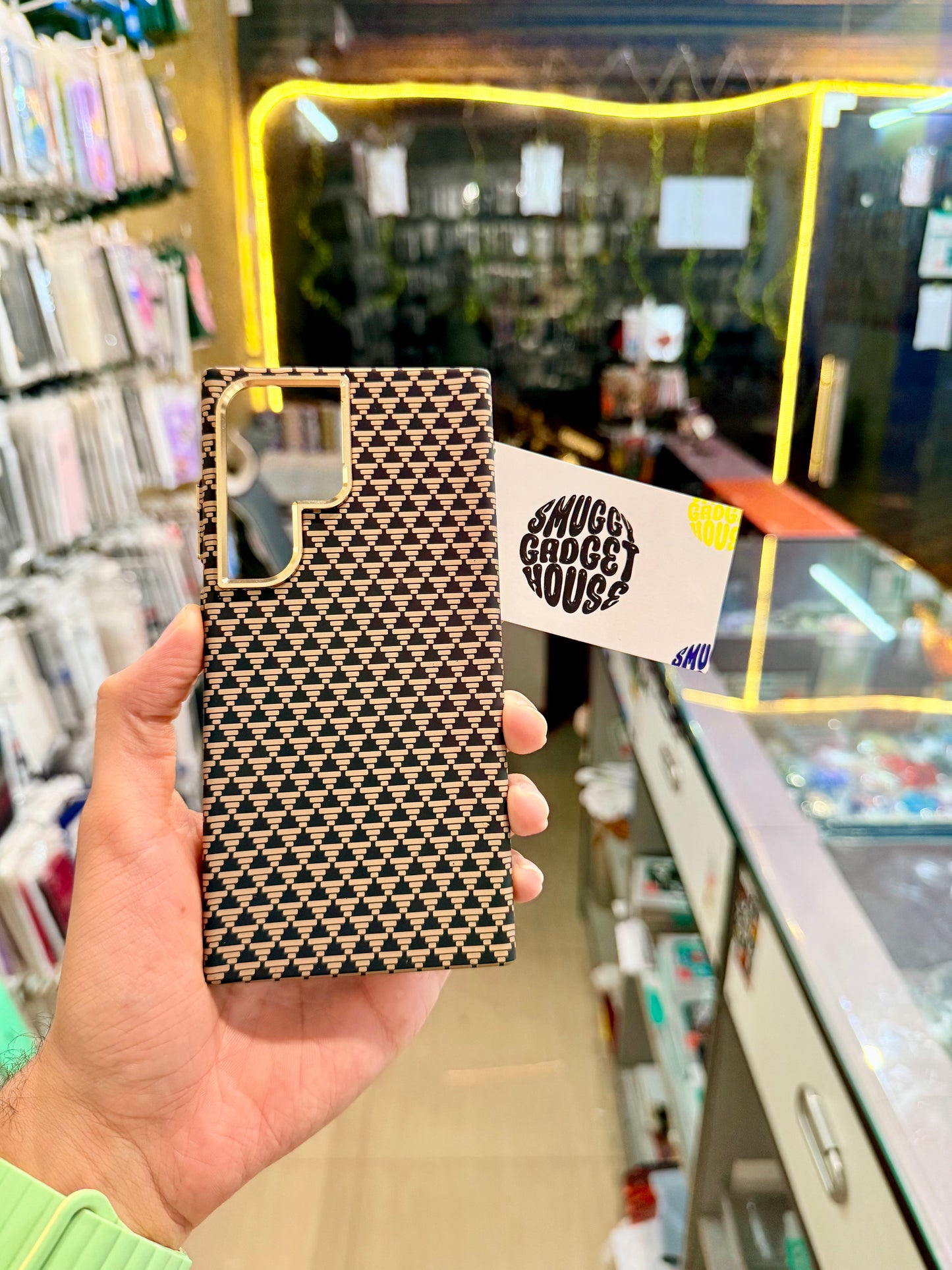 Carbon Fibre MagSafe Case for SAM Galaxy (Og)