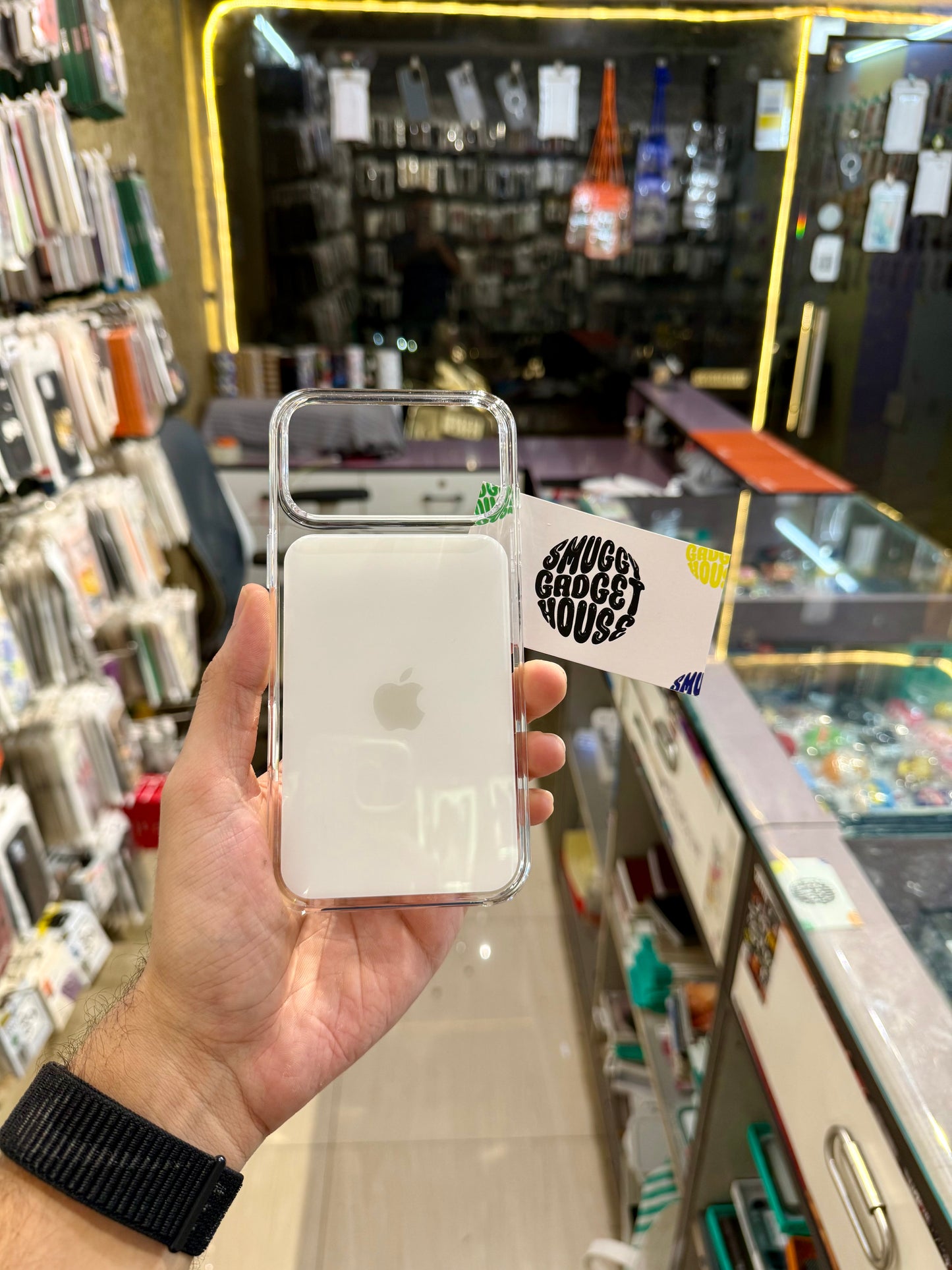 Og Anti Yellow Magsafe Case for Iphone (With camera Button)