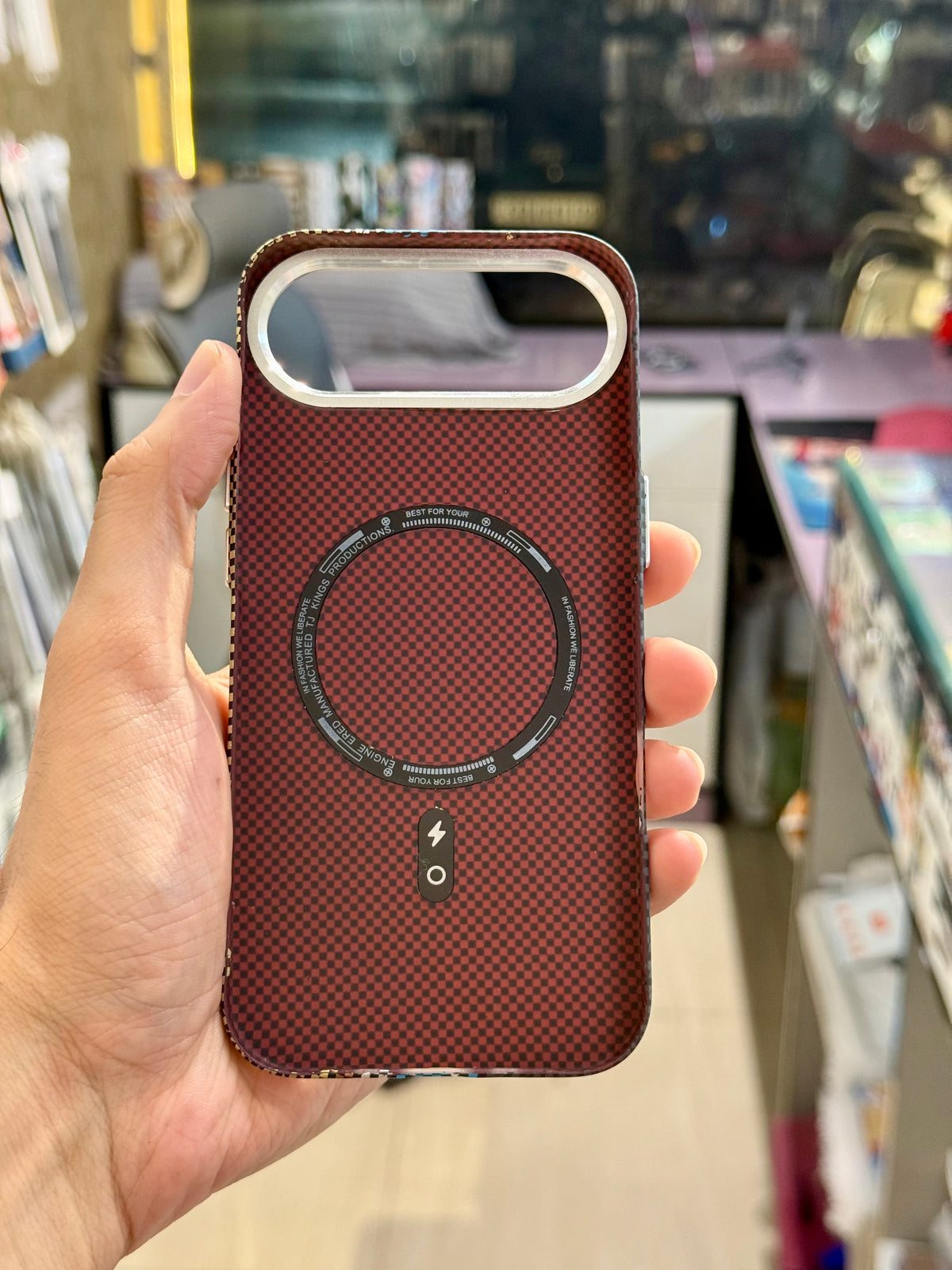 Layers Slim Carbon MagSafe Case for Iphone