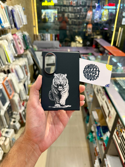 Luxo Tiger Carbon MagSafe case for SAM Galaxy Fold