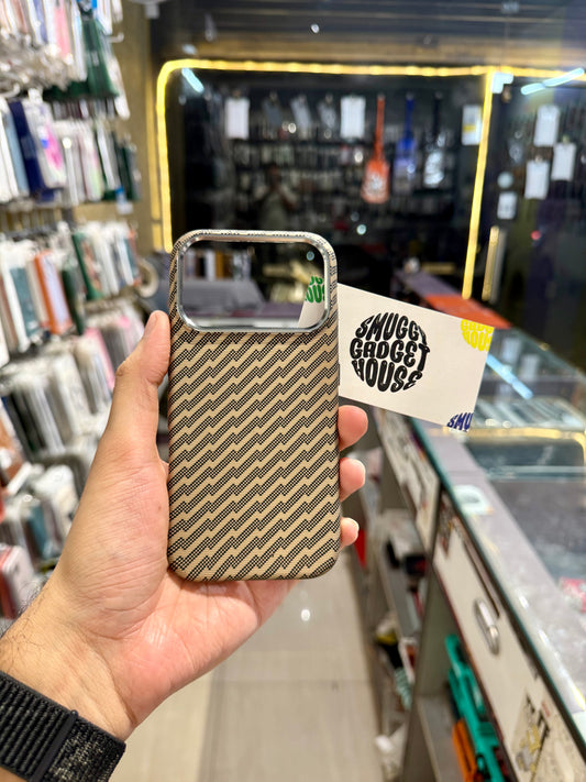 Gold Aramid Slim MagSafe Case for Iphone