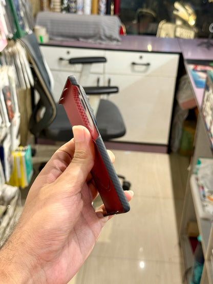 Luxo Tiger Carbon MagSafe case for SAM Galaxy Fold