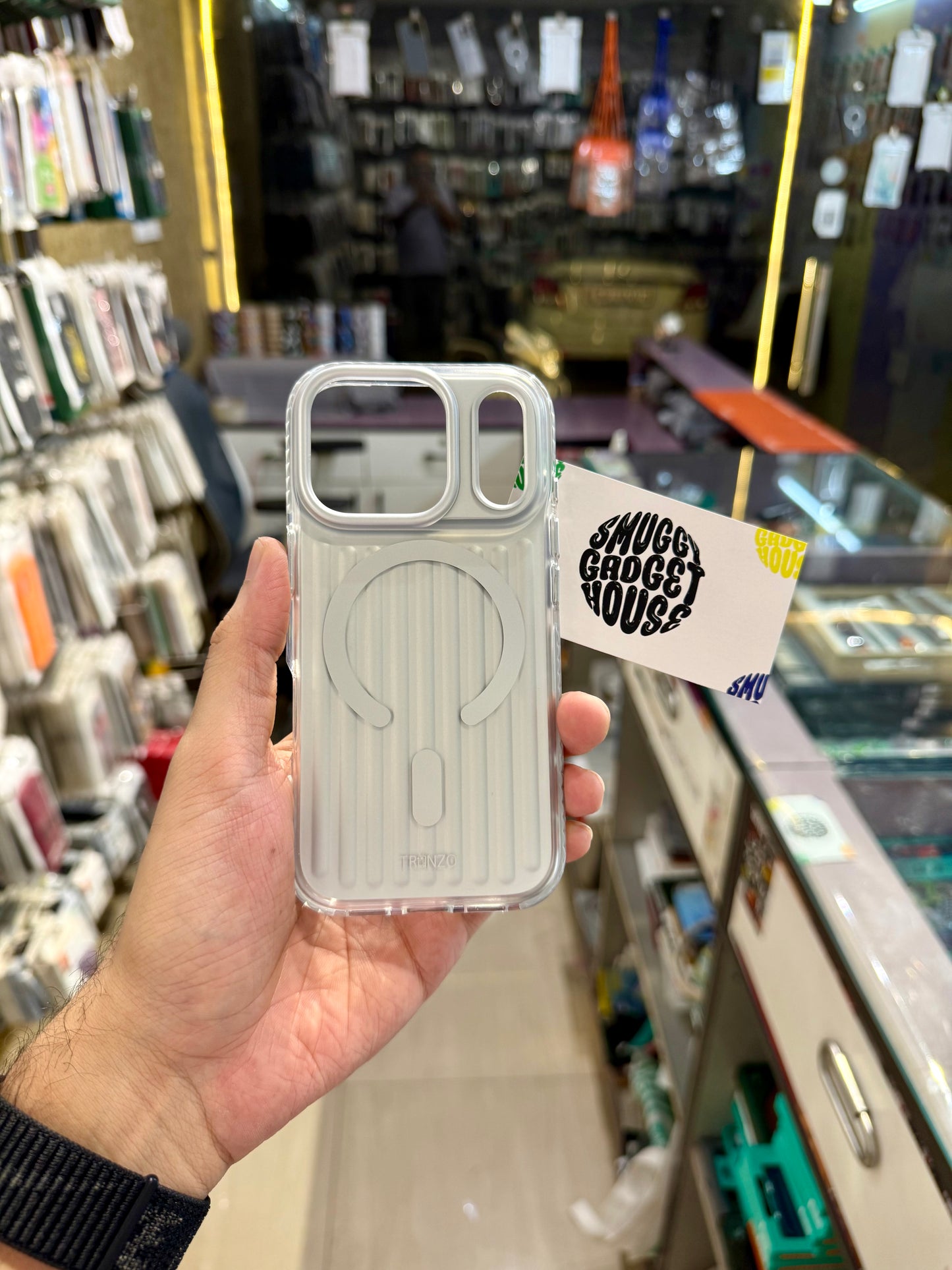 Tronzo Air Guard Magsafe Case for Iphone (Og)