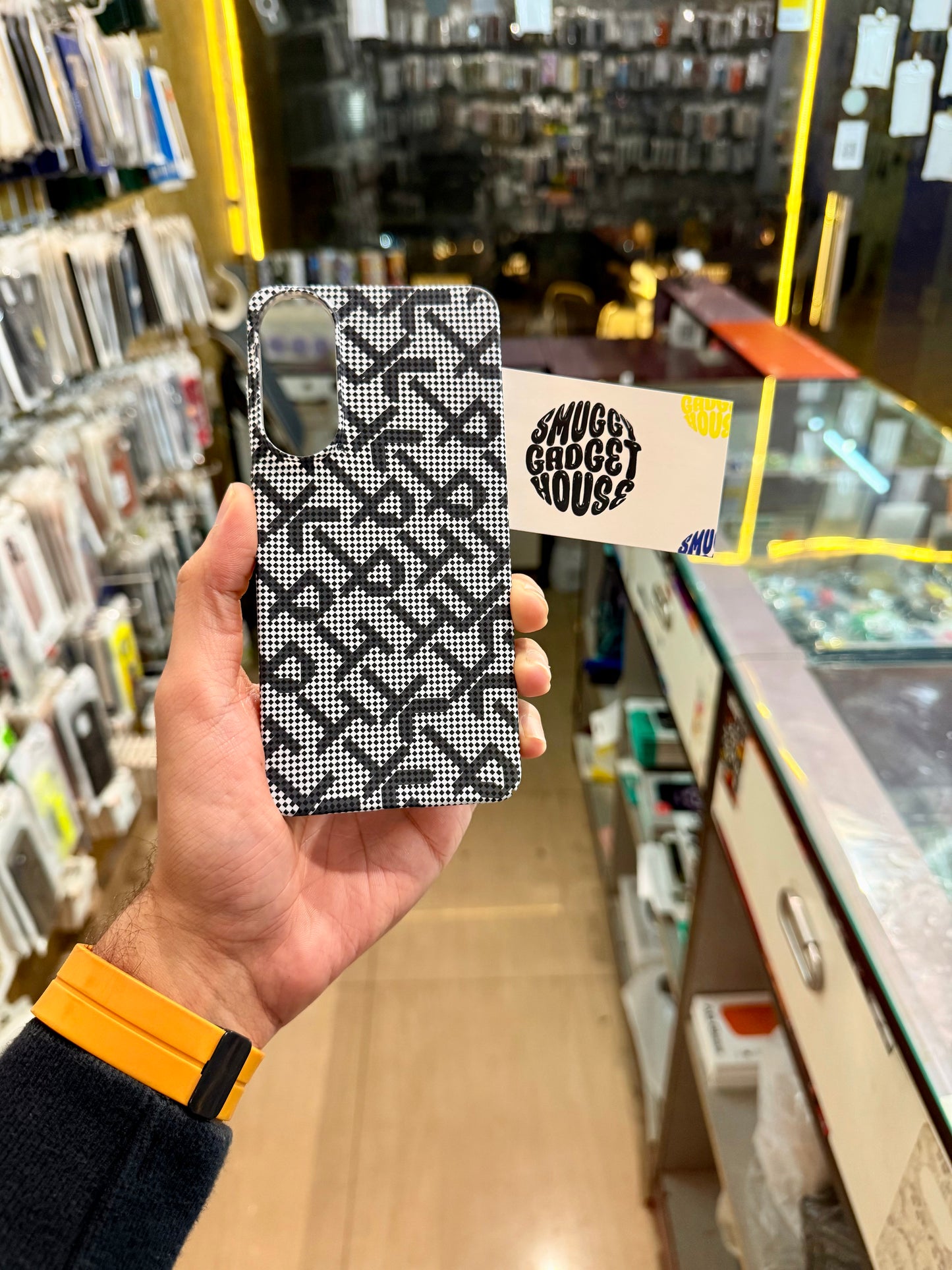 Black & White Slim Textured case for SAM Galaxy