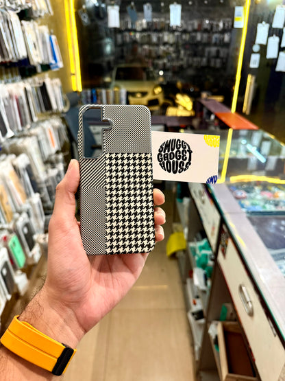 Retro Bohemian Carbon Fibre MagSafe Case for SAM Galaxy