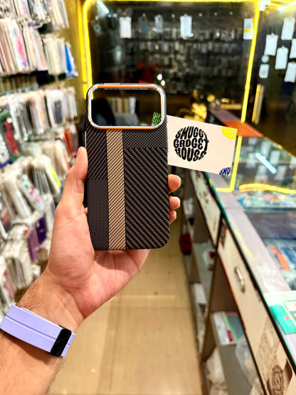 Ancient Black Aramid Fibre MagSafe Case for Iphone