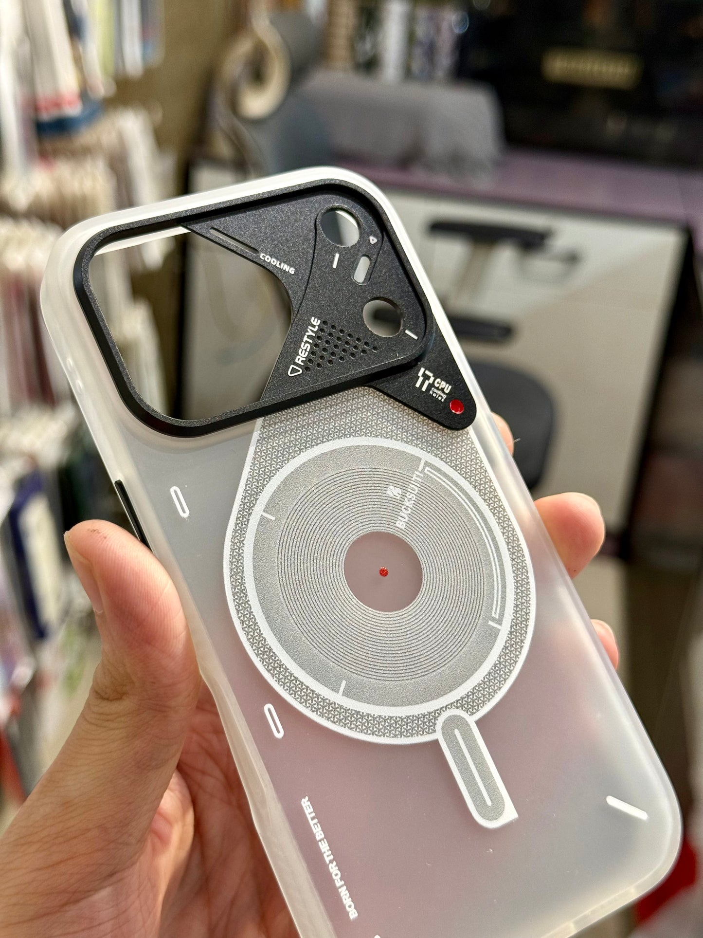 Bucksuiti Cooling Cyber MagSafe case for Iphone 🤍