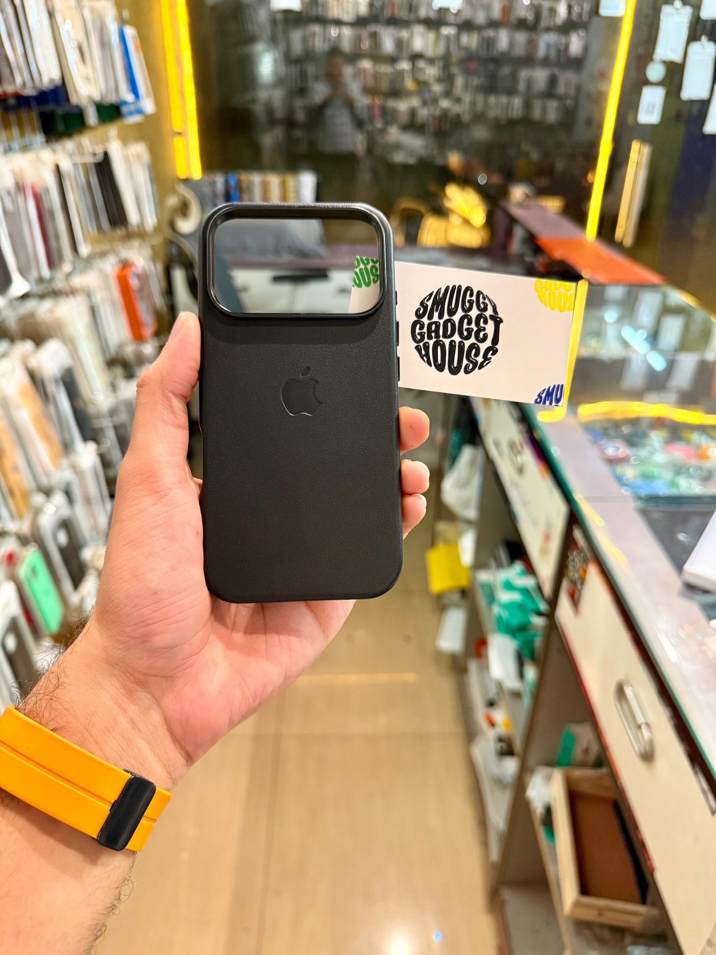 Og Leather Magsafe Case for Iphone (with Animation PopUp)