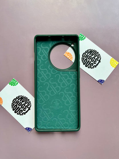 Green Horse Limited Edition Embroidery Case for OnePlus (No. 3)