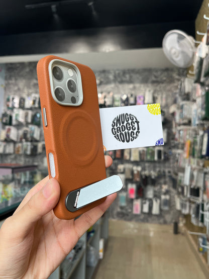 Smuggy Leather MagSafe Case for Iphone (Metallic stand)