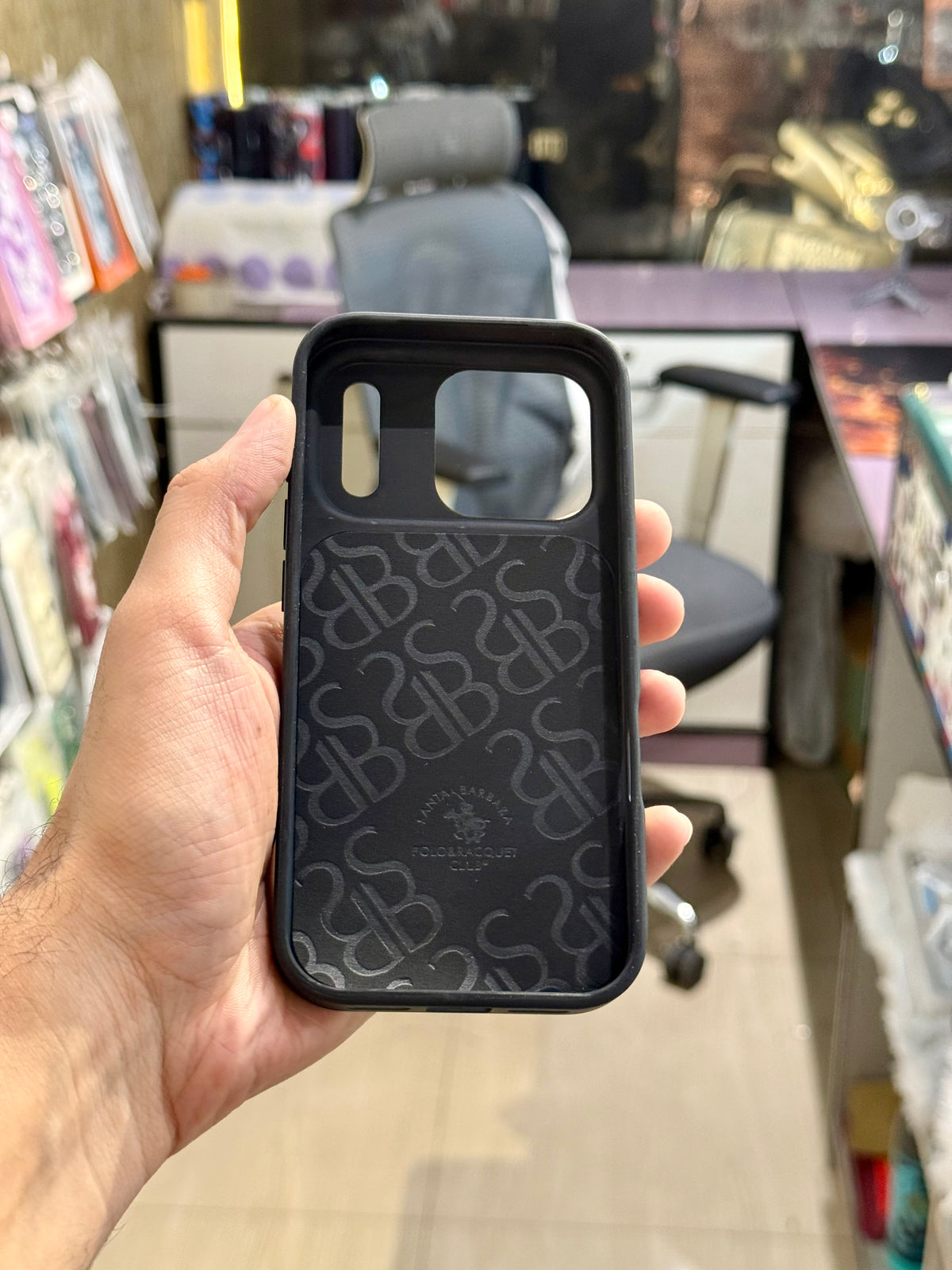 Golden Tiger Embroidery Case for Iphone (Black)