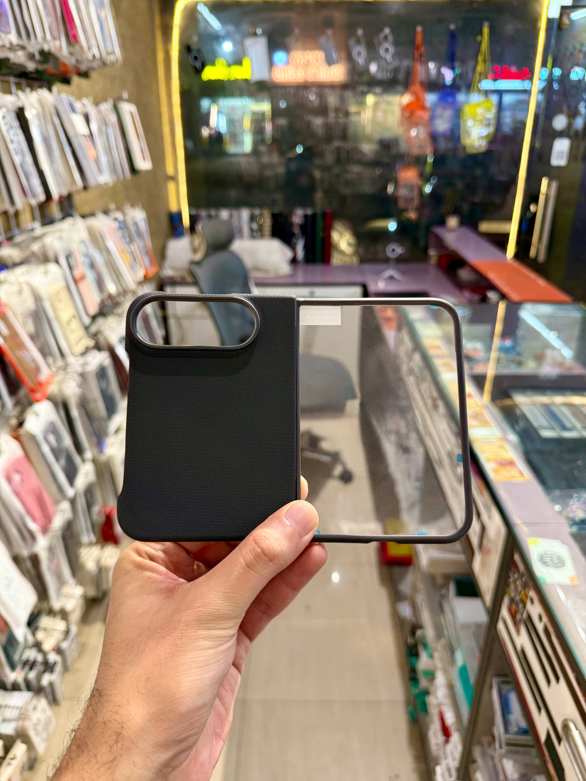 TechWoven MagSafe case for Iphone Duo
